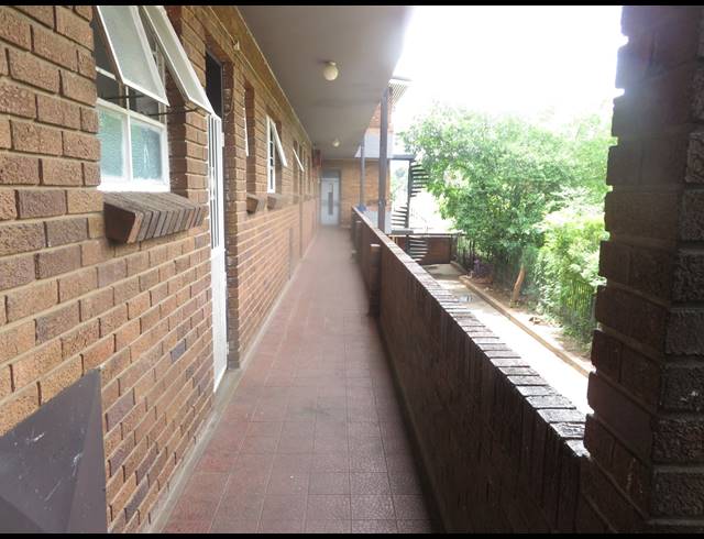 1 BEDROOM APARTMENT RENTED IN MUCKLENEUK